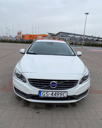 Volvo V60 cena 47500 przebieg: 208762, rok produkcji 2014 z Brzesko małe 211